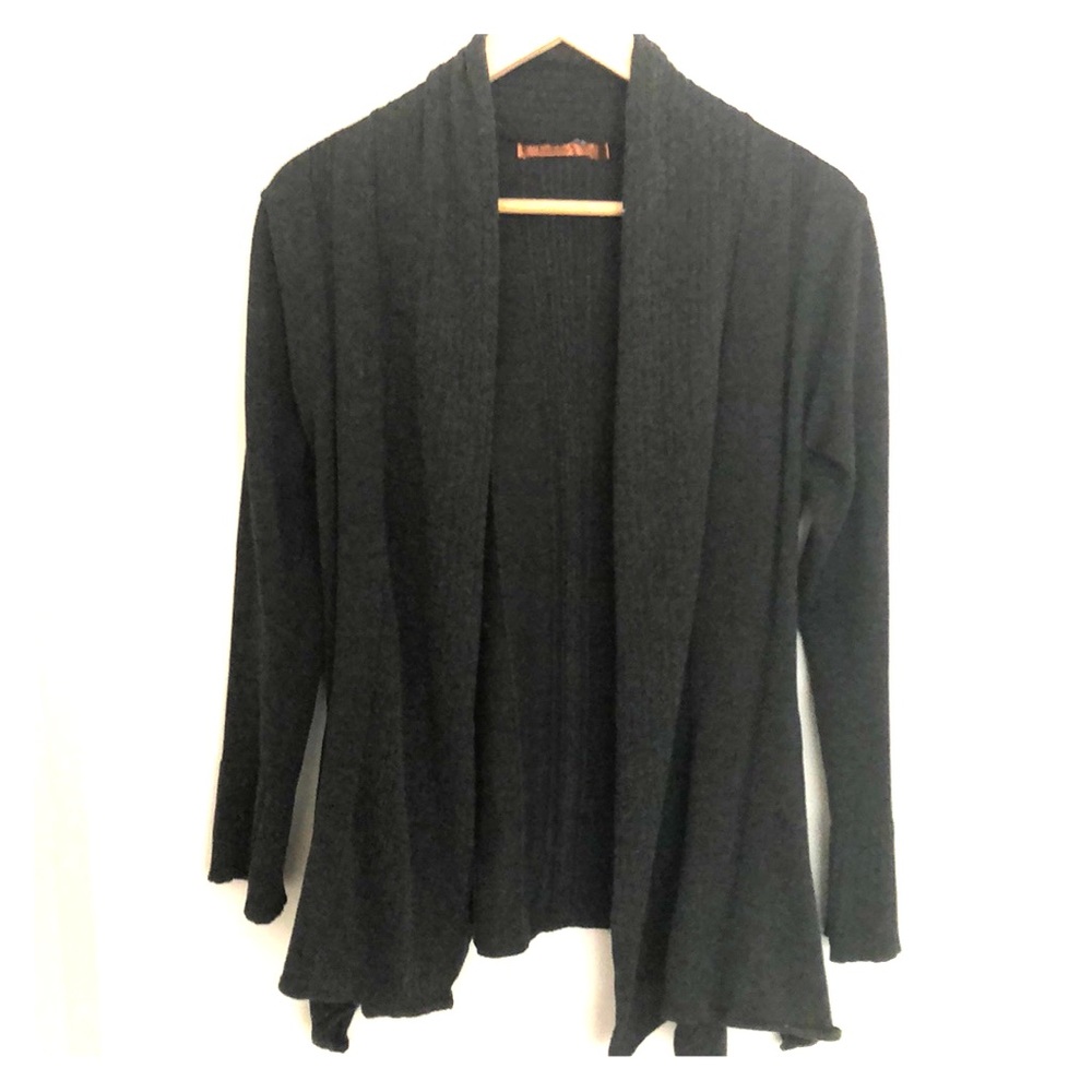 Cardigan with good cut